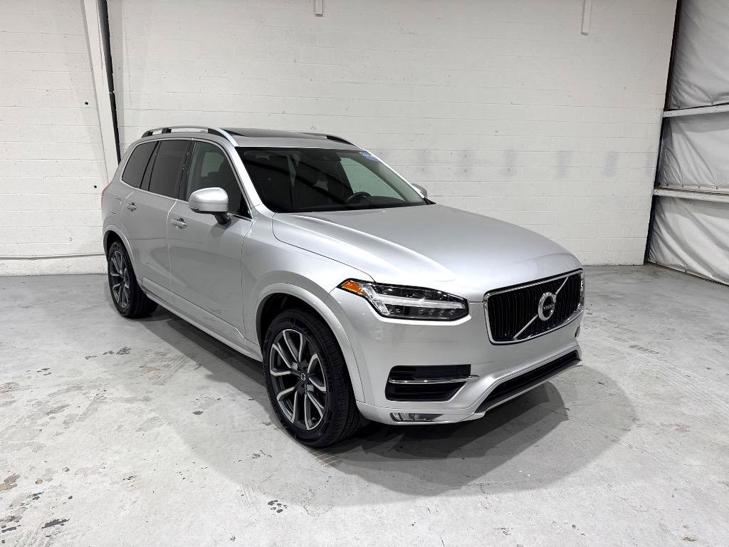 Used 2019 Volvo XC90 T6 Momentum w/ Protection Package AWD/4WD image 3