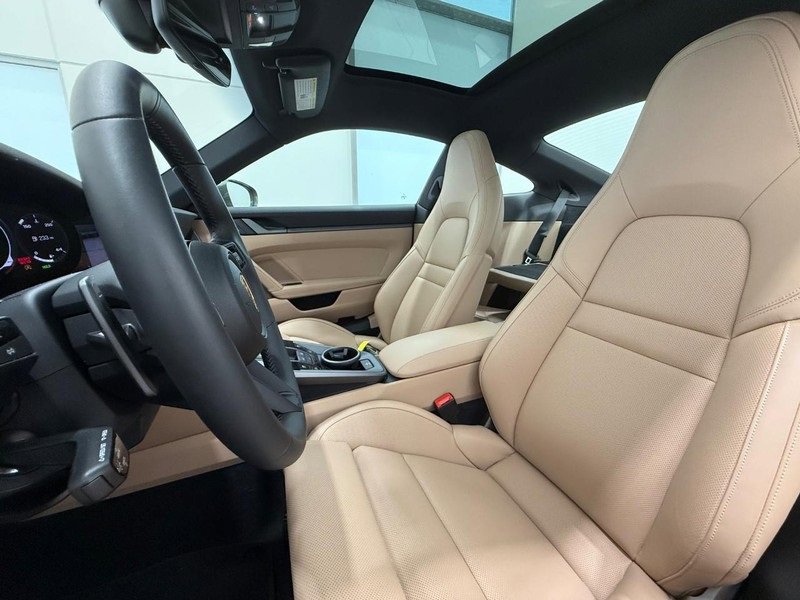 Certified 2024 Porsche 911 Carrera 4S image 5
