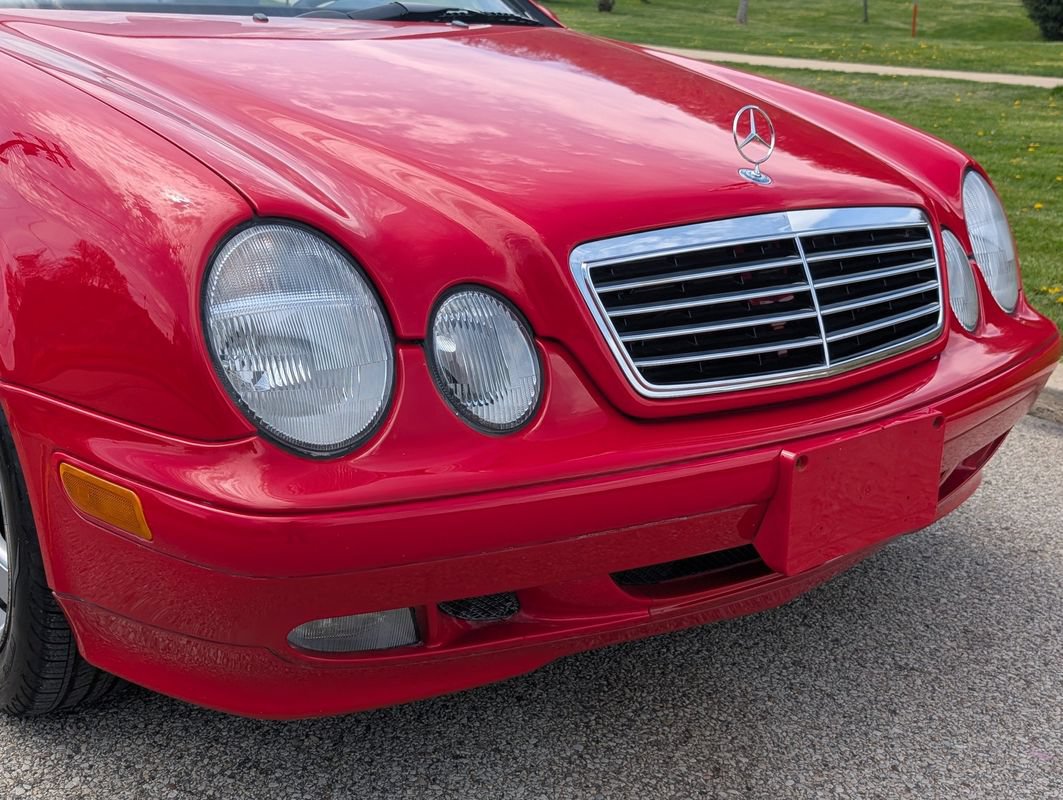 Used 2002 Mercedes-Benz CLK 320 Cabriolet image 25