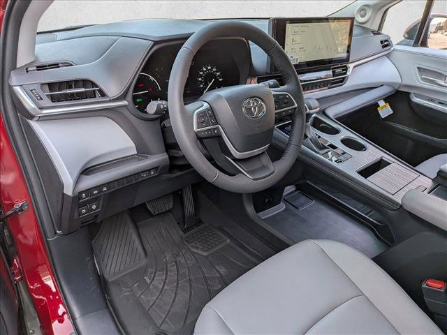 New 2026 Toyota Sienna XLE video 3
