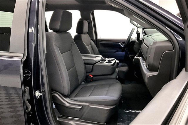 Used 2024 Chevrolet Silverado 2500 LT w/ All Star Edition image 7