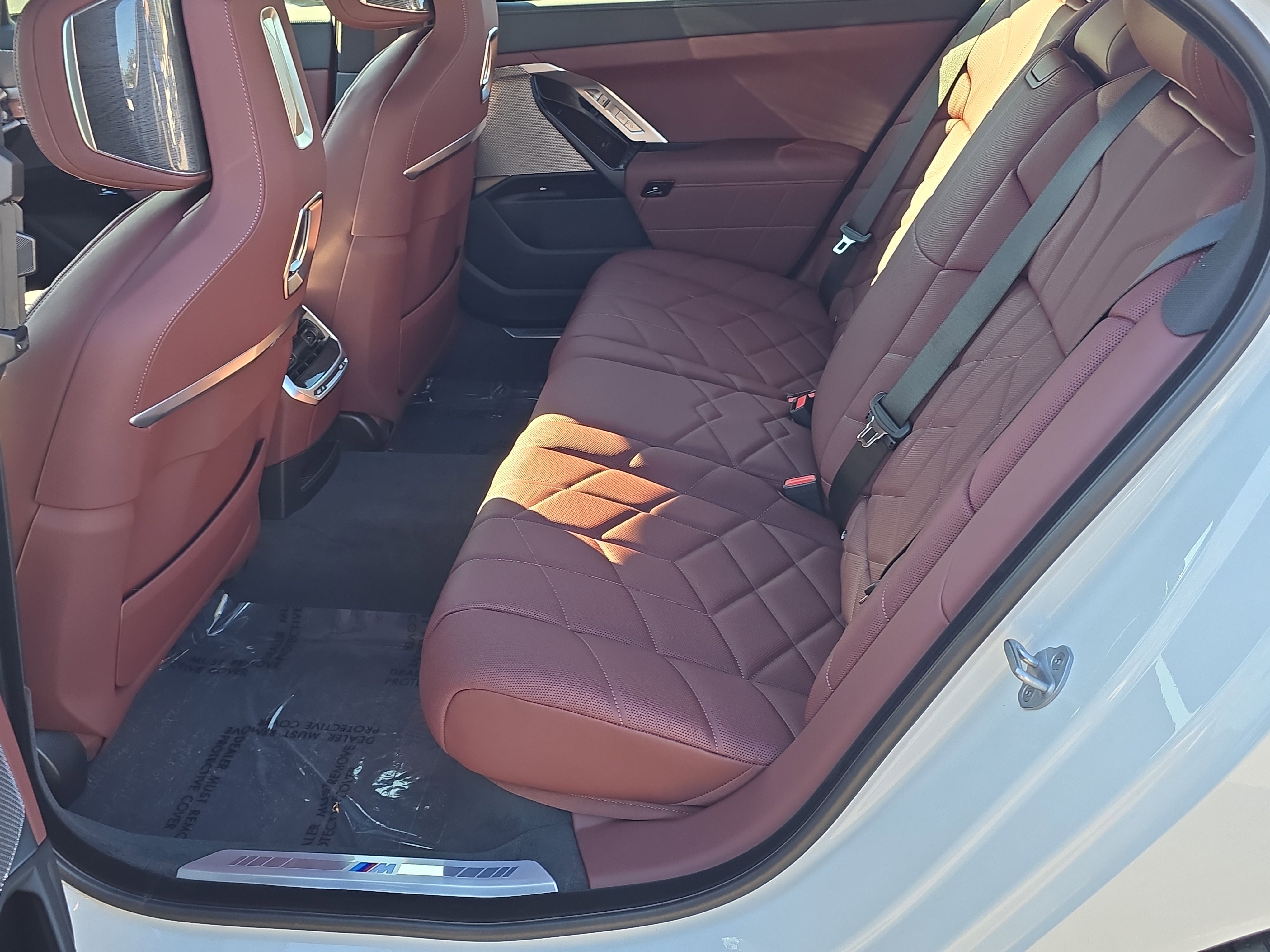 New 2026 BMW i7 eDrive50 w/ M Sport Package image 16