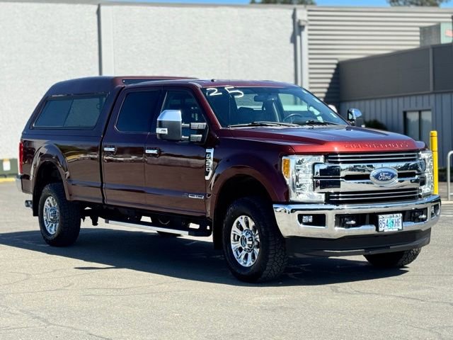 Used 2017 Ford F350 Lariat w/ Chrome Package AWD/4WD image 4