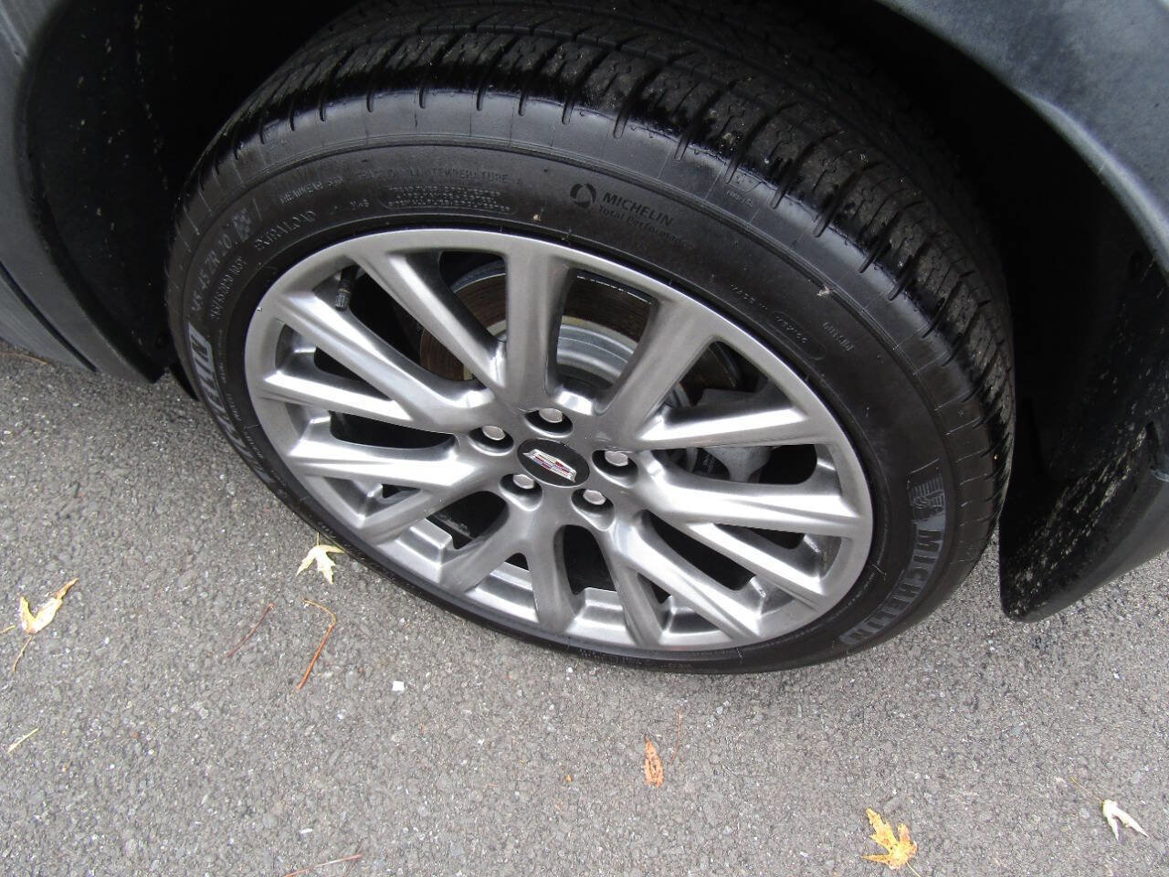 Used 2019 Cadillac XT4 Sport image 36