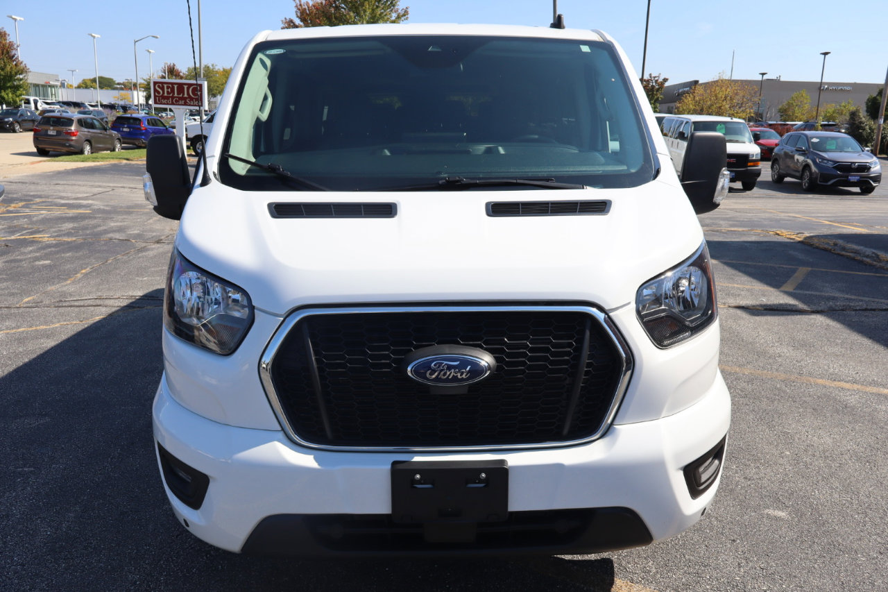 Used 2024 Ford Transit 350 XLT image 2