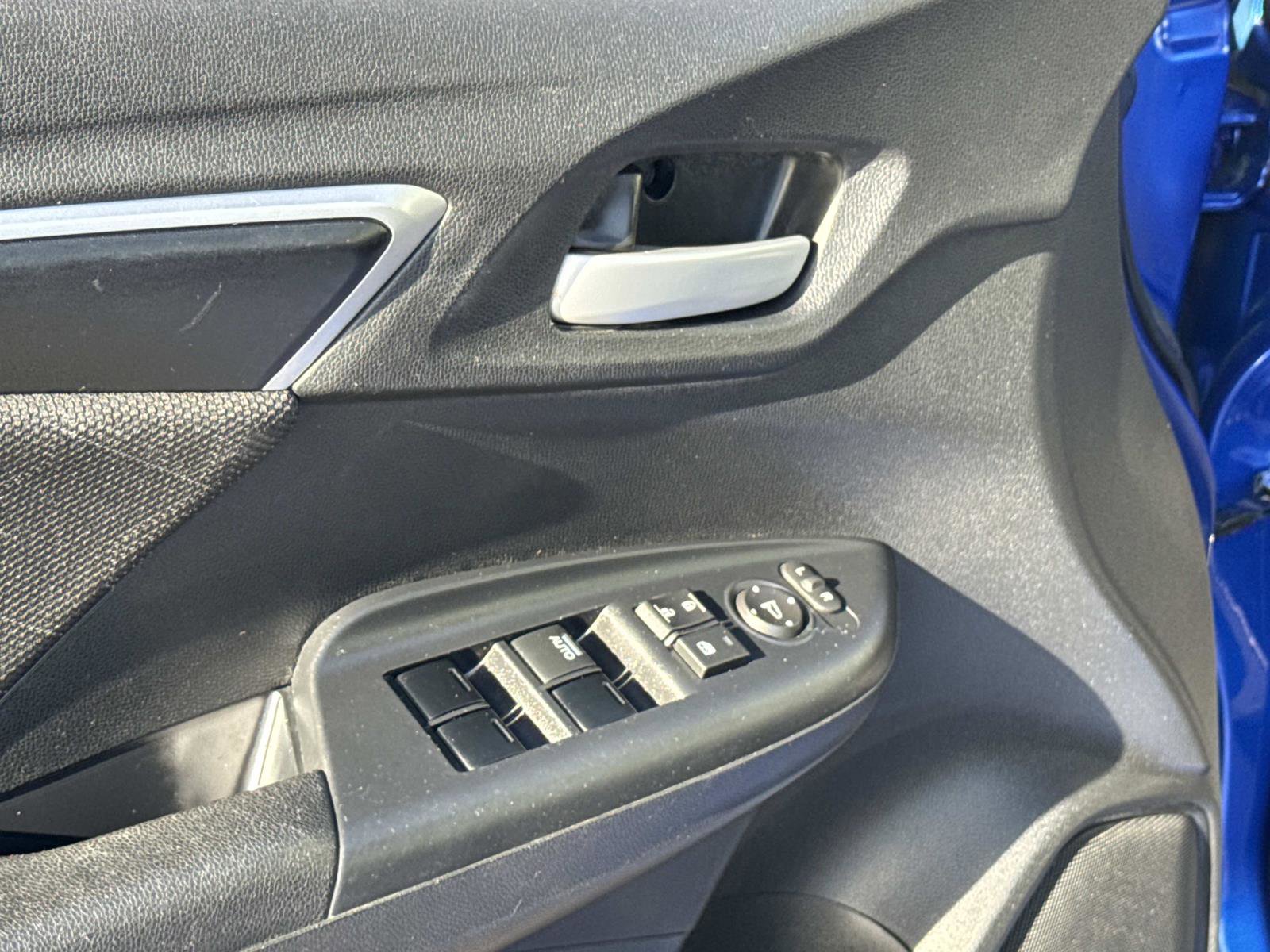 Used 2017 Honda Fit EX image 20