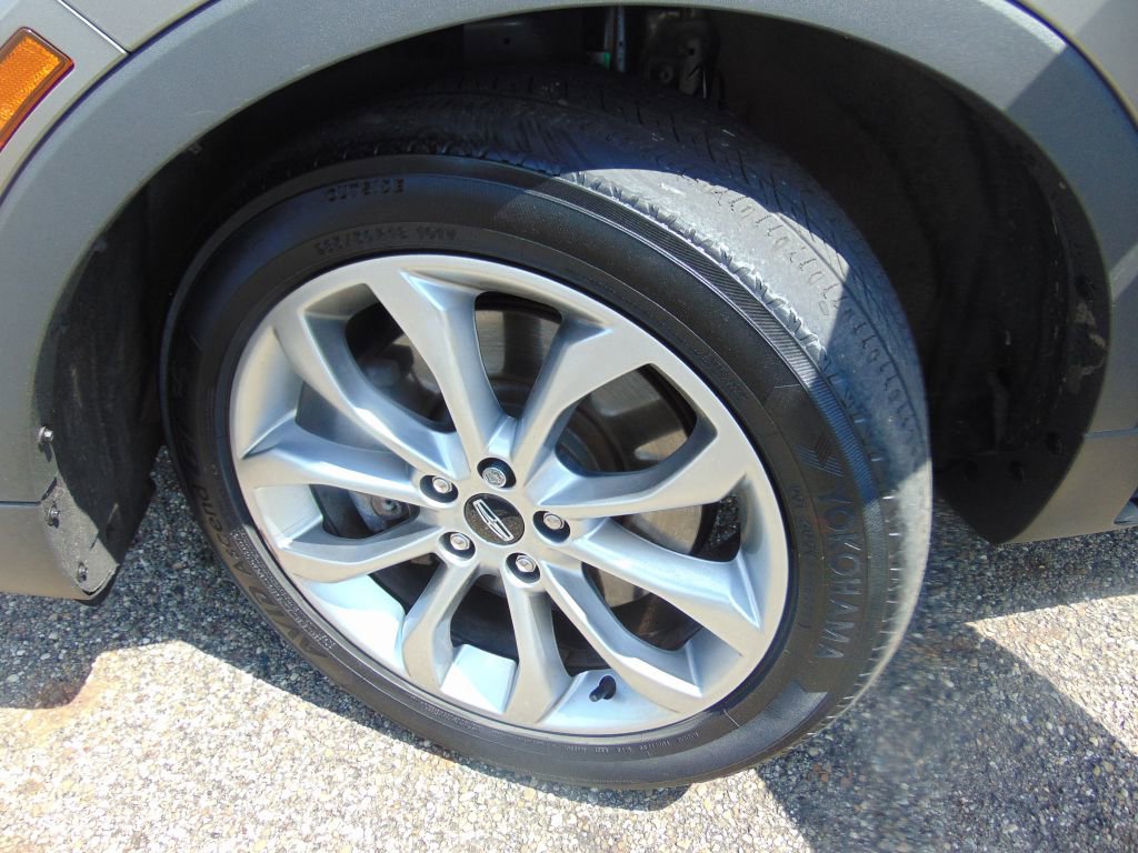 Used 2017 Lincoln MKC Select AWD/4WD image 23