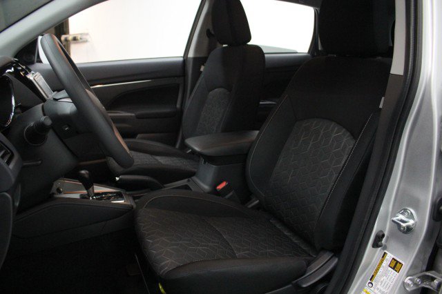 New 2026 Mitsubishi Outlander Sport ES image 7