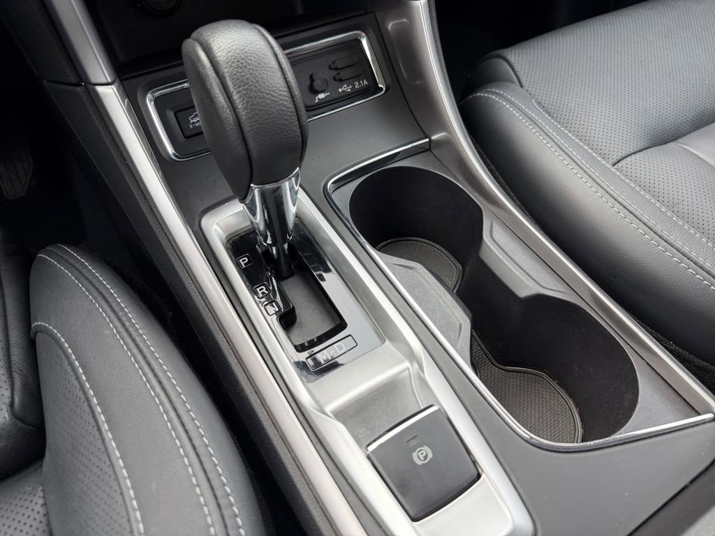 Used 2019 Subaru Ascent Limited w/ Popular Package #3 image 29