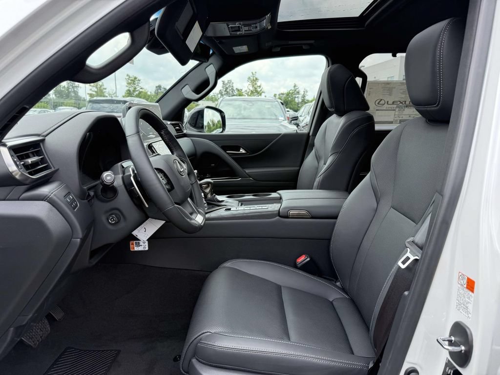 New 2026 Lexus LX 600 4WD w/ Luxury Package image 12
