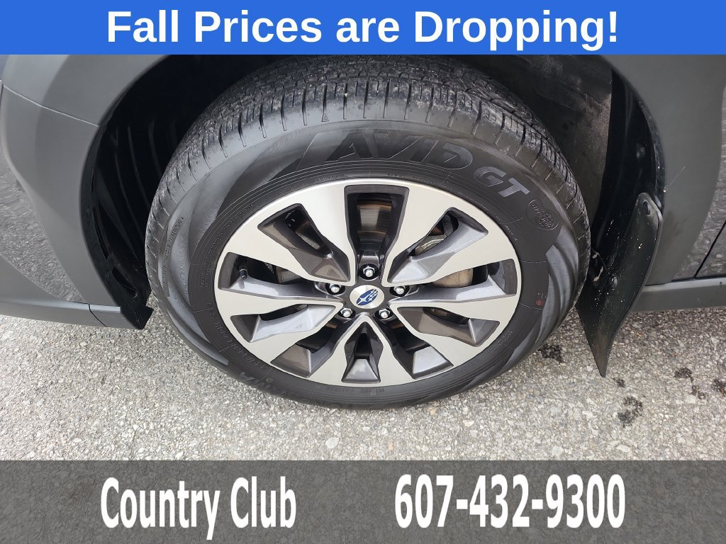 Used 2025 Subaru Outback Limited AWD/4WD image 36