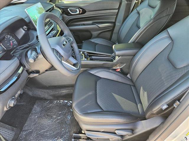 New 2026 Jeep Compass Latitude image 4