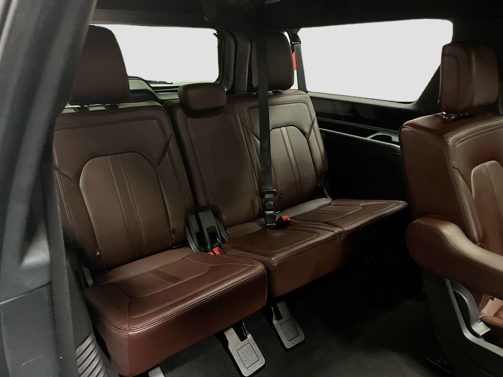 Used 2024 Ford Expedition Max Limited image 29
