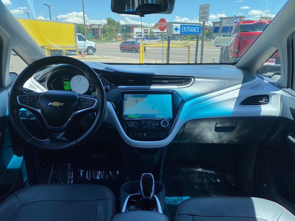 Used 2018 Chevrolet Bolt Premier w/ Driver Confidence II Package FWD image 12