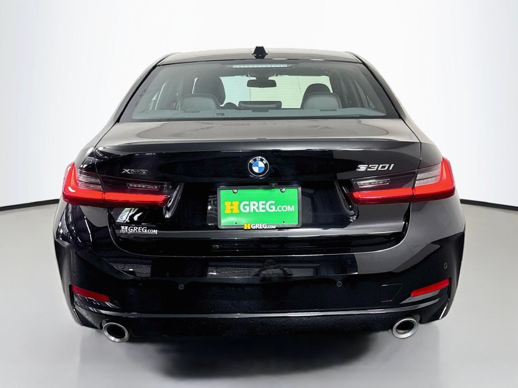Used 2026 BMW 330i xDrive Sedan AWD/4WD image 8