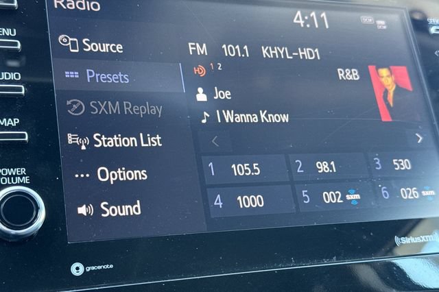 Used 2024 Toyota Camry XLE FWD image 26