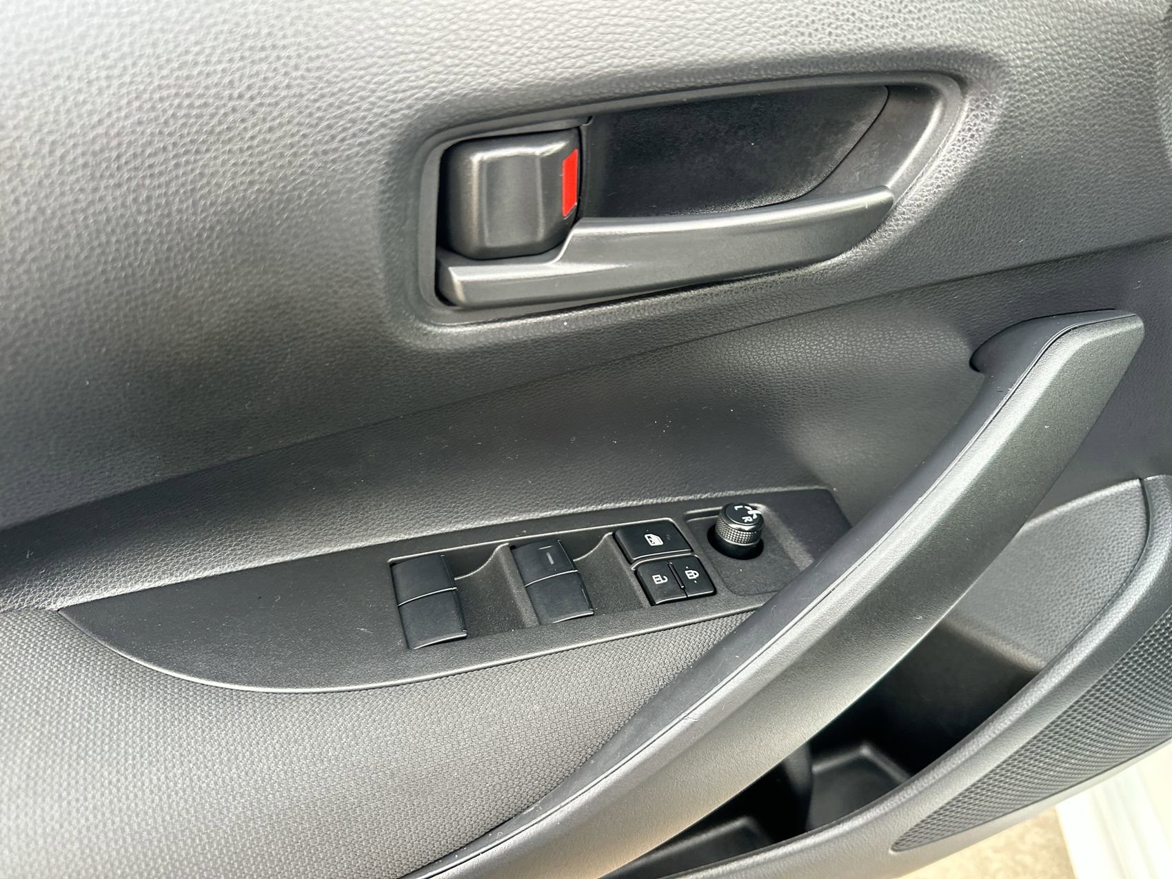 Used 2024 Toyota Corolla LE image 13