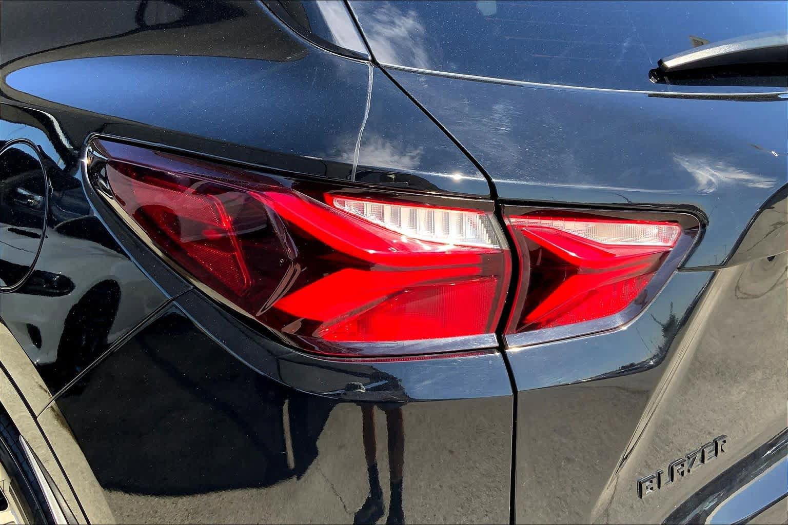 Used 2022 Chevrolet Blazer RS FWD image 26
