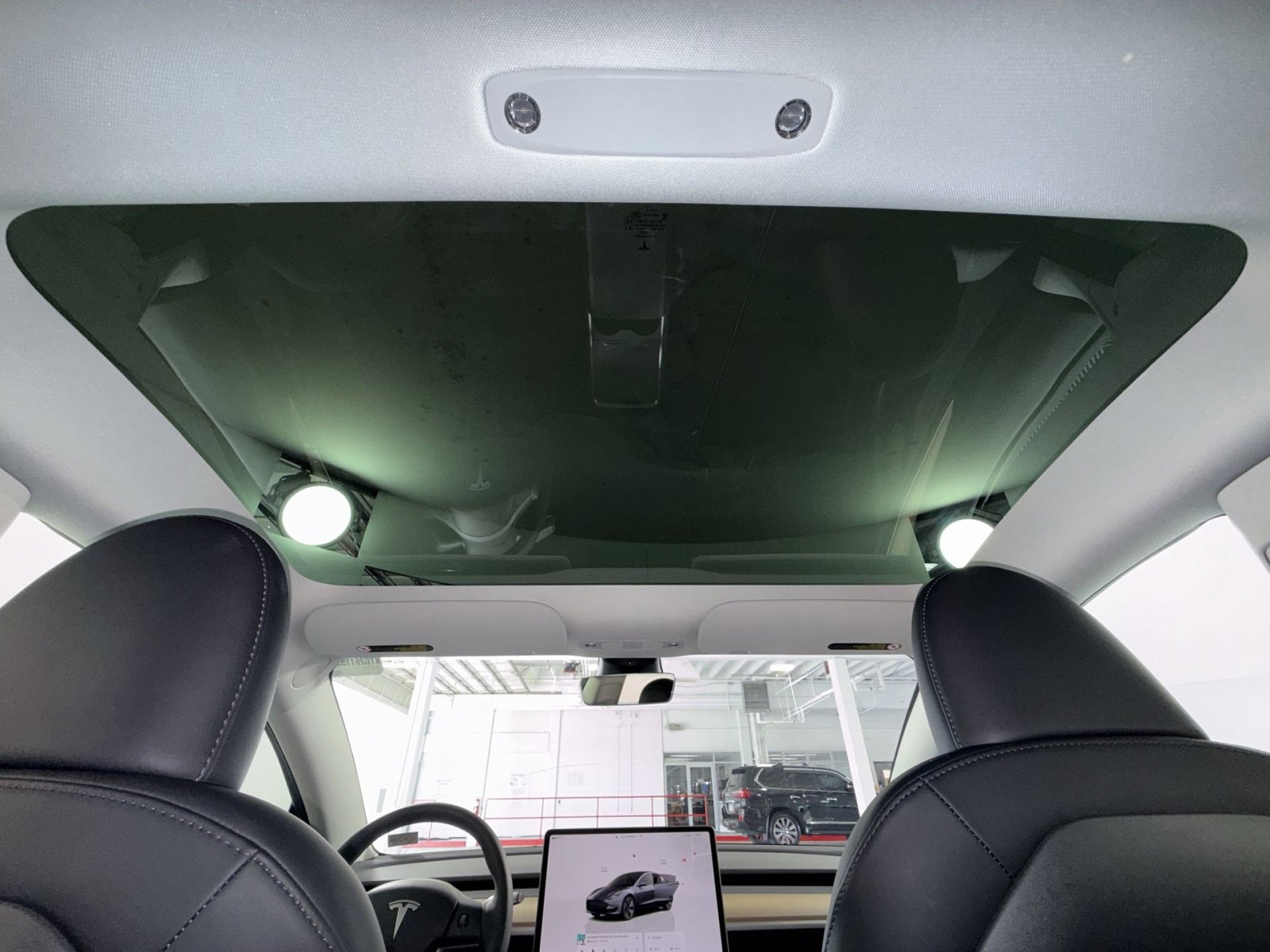 Used 2023 Tesla Model 3 Standard Range image 24