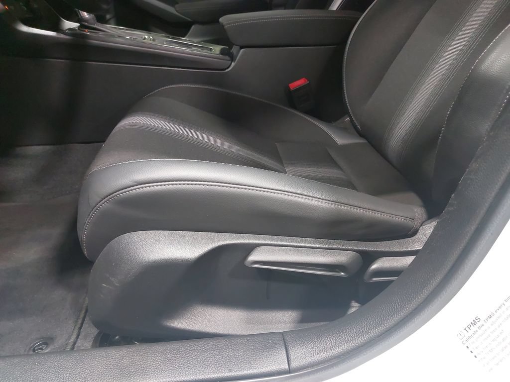 Used 2022 Honda Civic Sport image 29