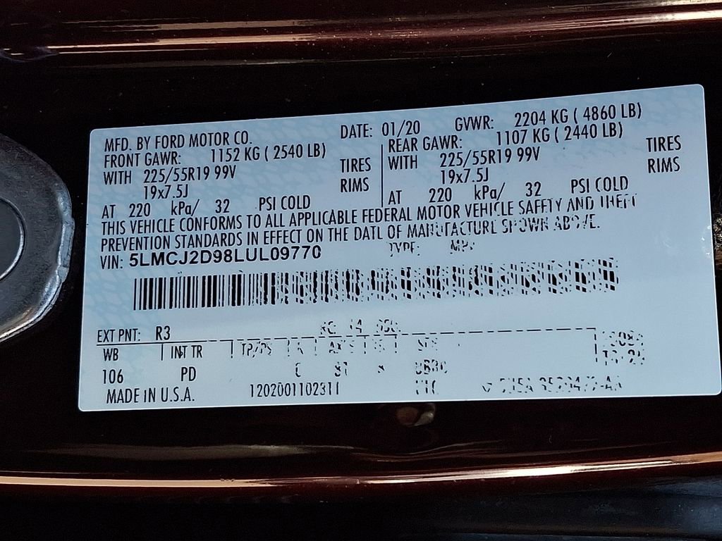 Used 2020 Lincoln Corsair Reserve image 27