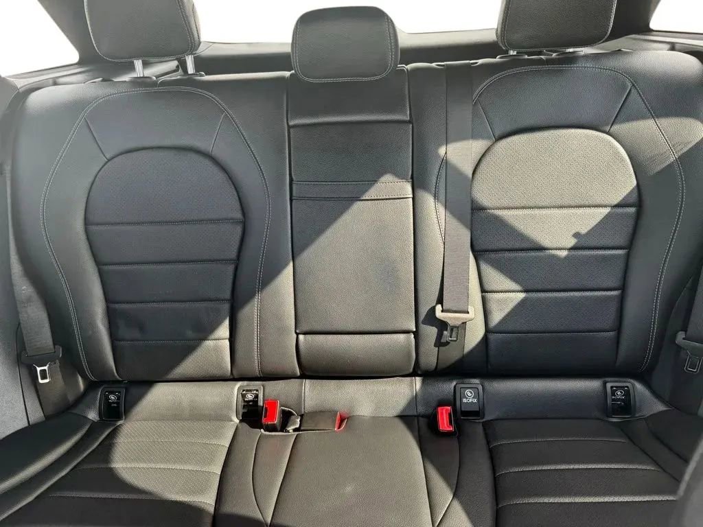 Used 2022 Mercedes-Benz GLC 300 4MATIC image 18