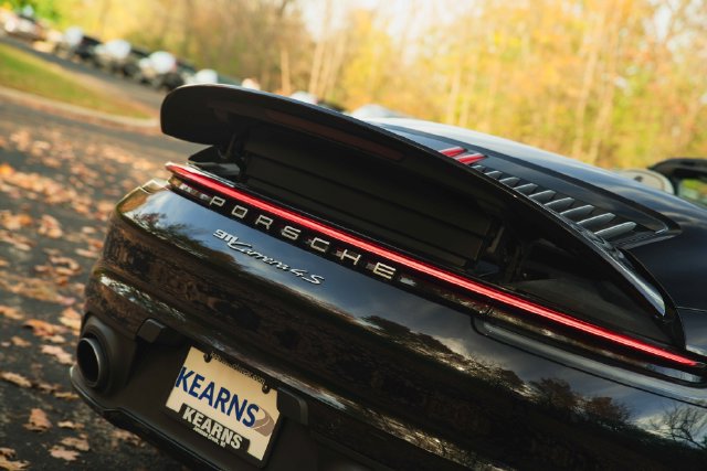 Used 2021 Porsche 911 Carrera 4S w/ Sport Package AWD/4WD image 35