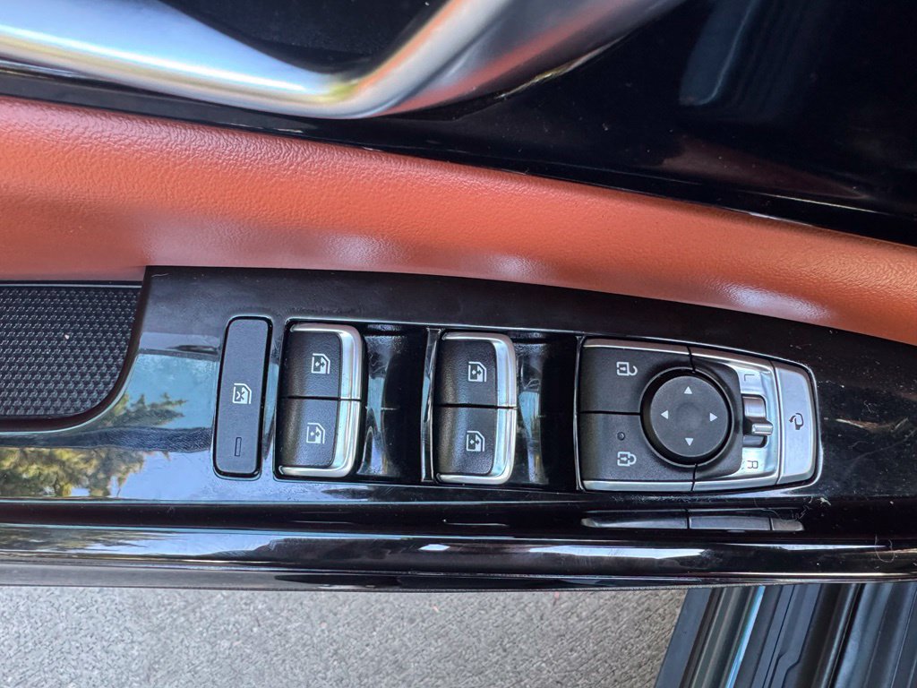 Used 2024 Kia Carnival SX Prestige FWD image 14