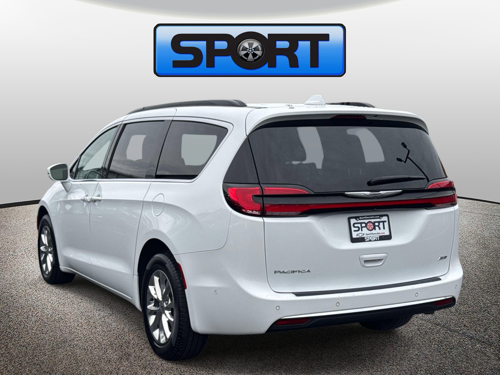 Used 2022 Chrysler Pacifica Touring-L w/ Uconnect Theater Family Group AWD/4WD image 24