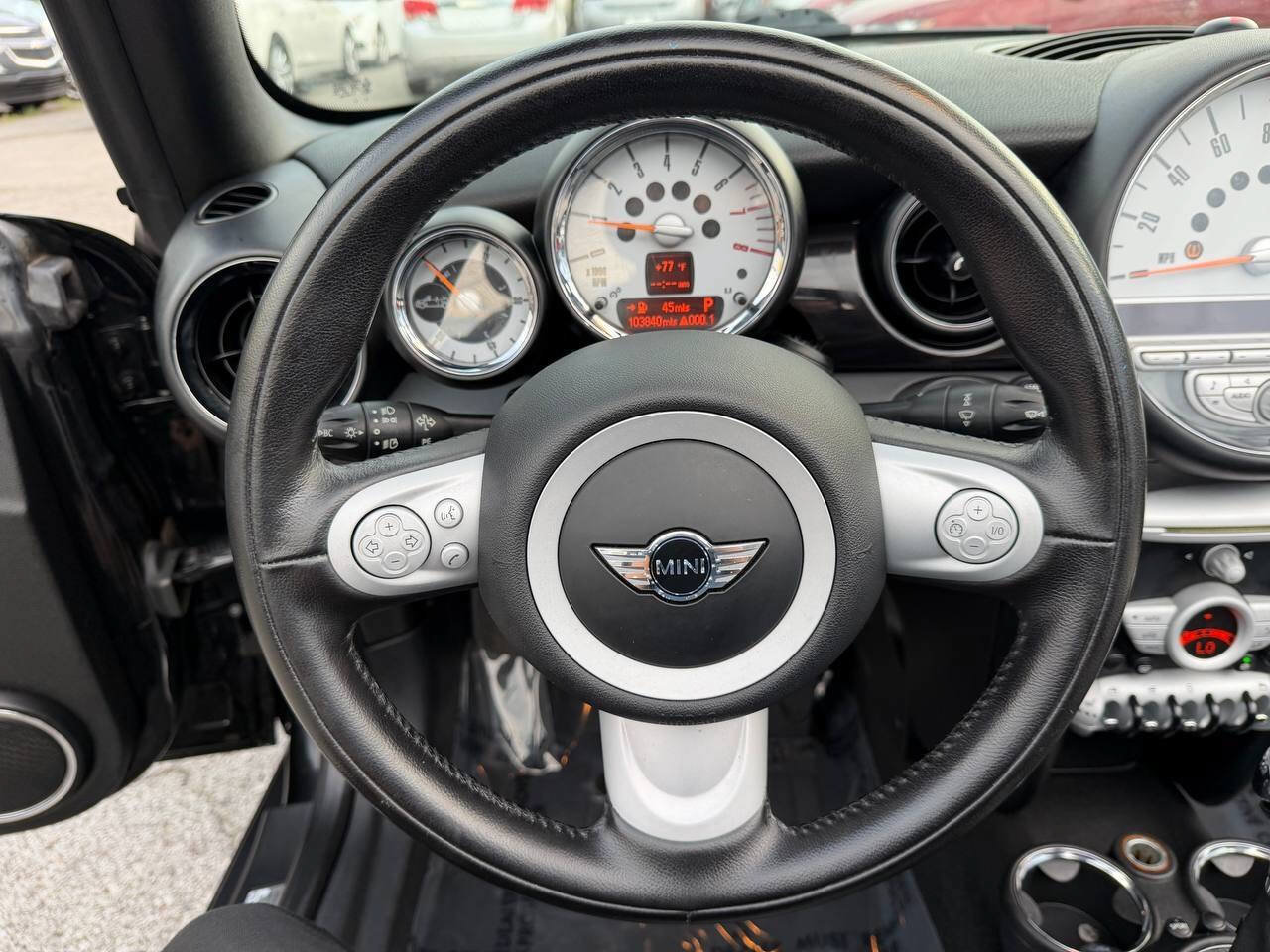 Used 2009 MINI Cooper Convertible FWD image 17