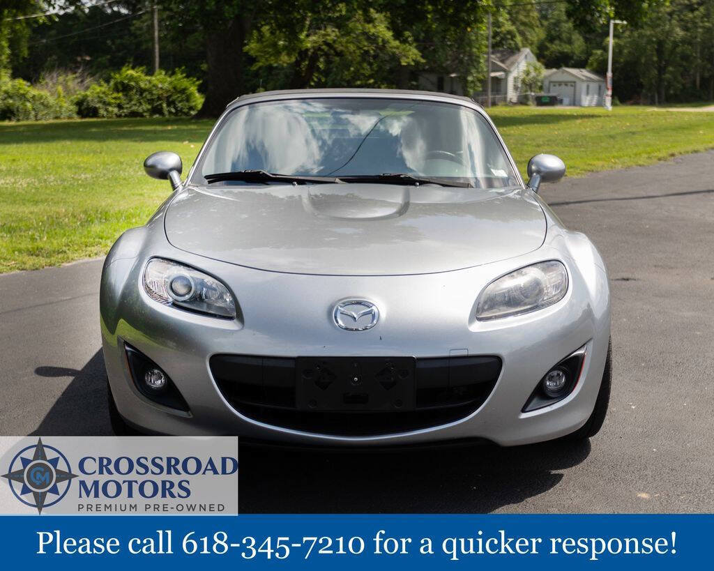 Used 2012 MAZDA MX-5 Miata Sport RWD image 4