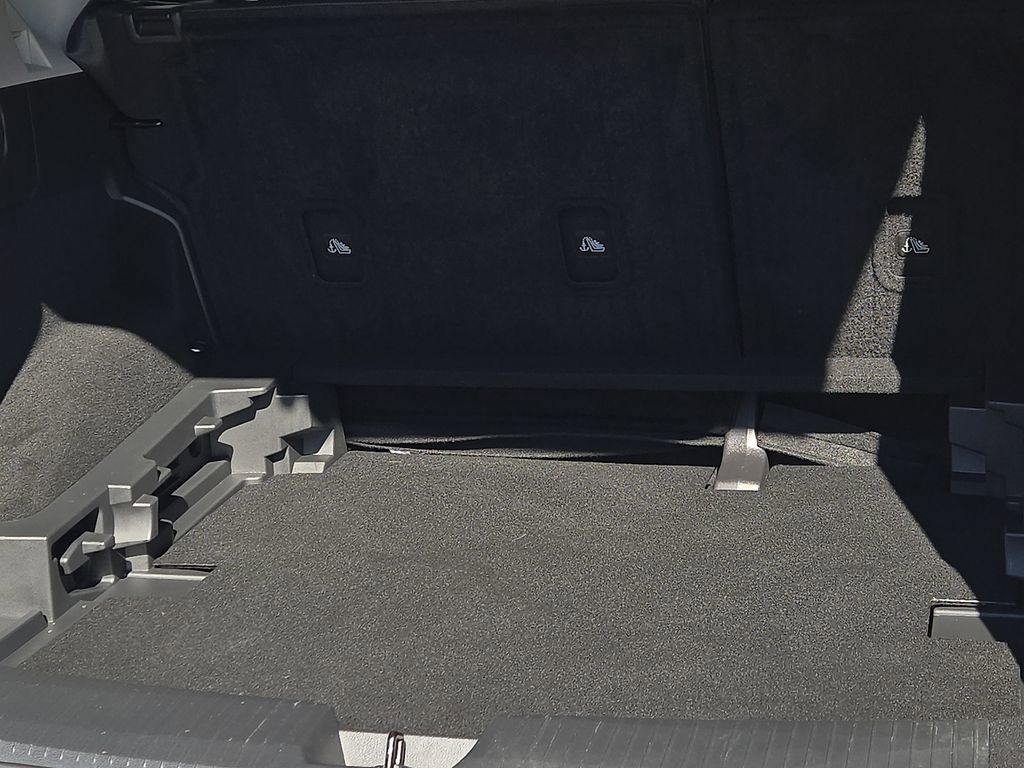 Used 2023 Nissan Rogue Platinum w/ Platinum Premium Package image 9