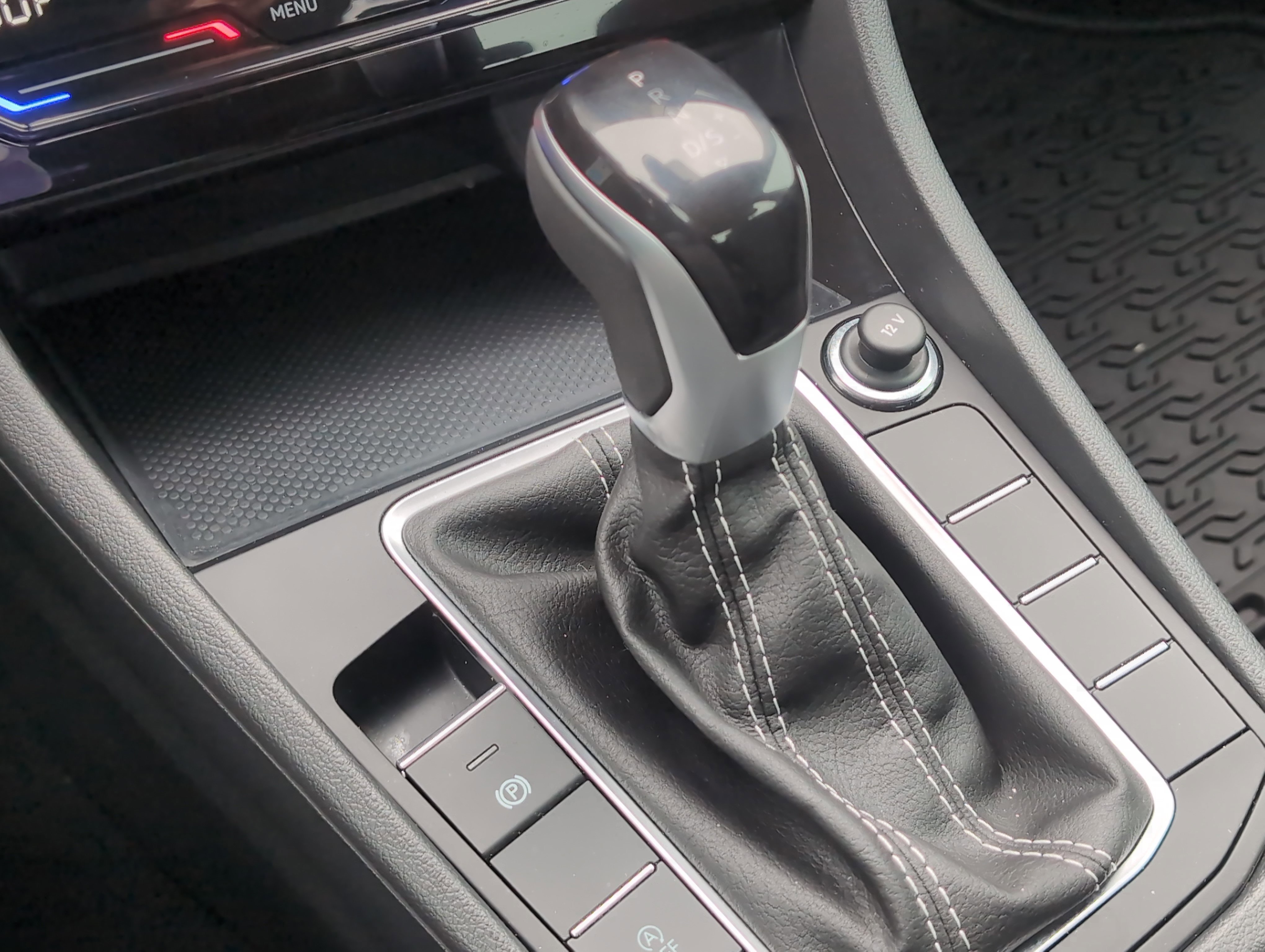 Used 2025 Volkswagen Jetta S image 24