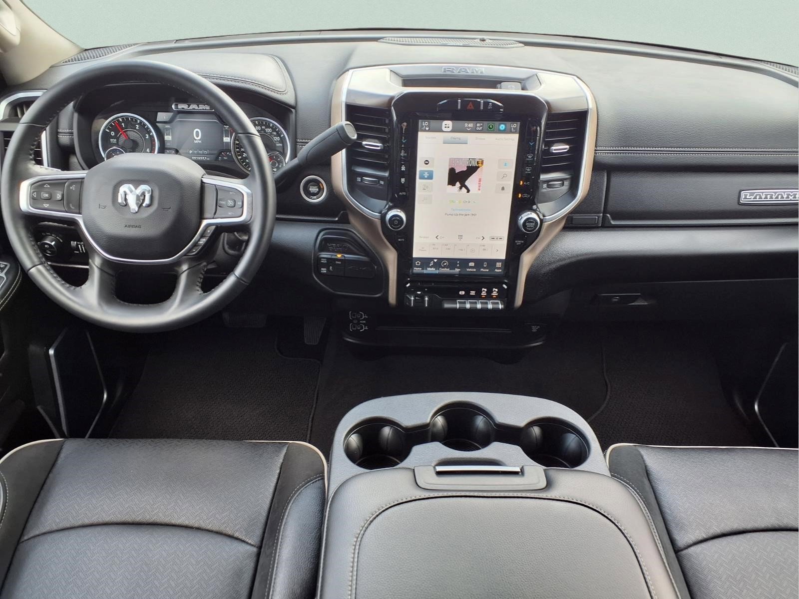 Used 2024 RAM 2500 Laramie AWD/4WD image 10