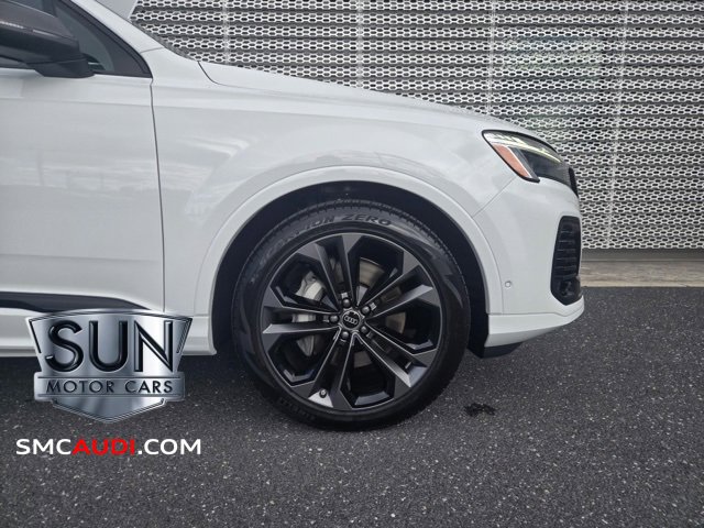 New 2025 Audi Q7 3.0T Prestige image 5