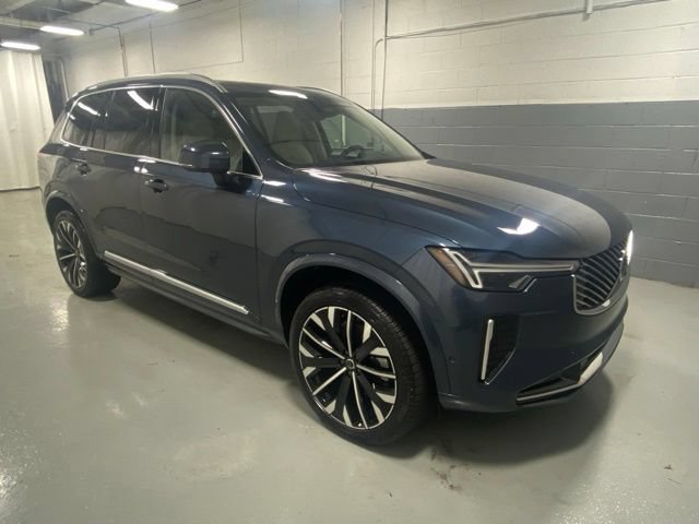 Used 2026 Volvo XC90 B6 Ultra AWD/4WD image 4