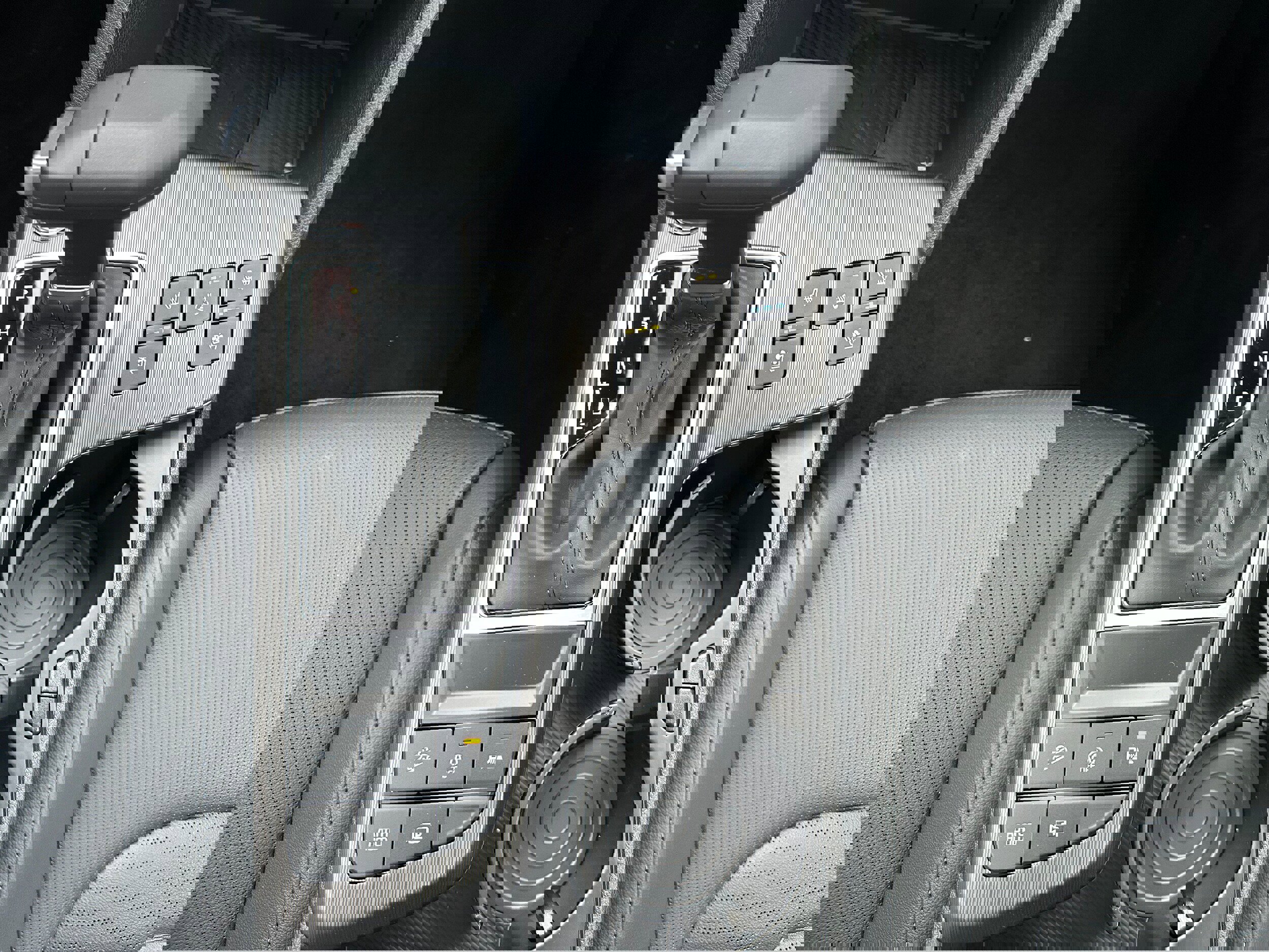 New 2026 Kia Sportage SX image 38