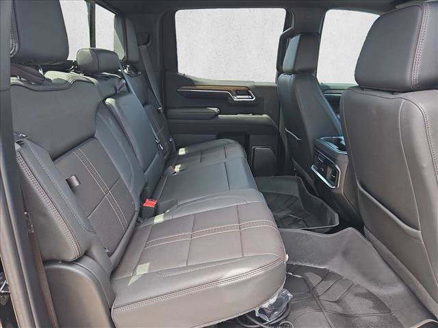 Certified 2024 Chevrolet Silverado 1500 High Country w/ High Country Premium Package AWD/4WD image 27