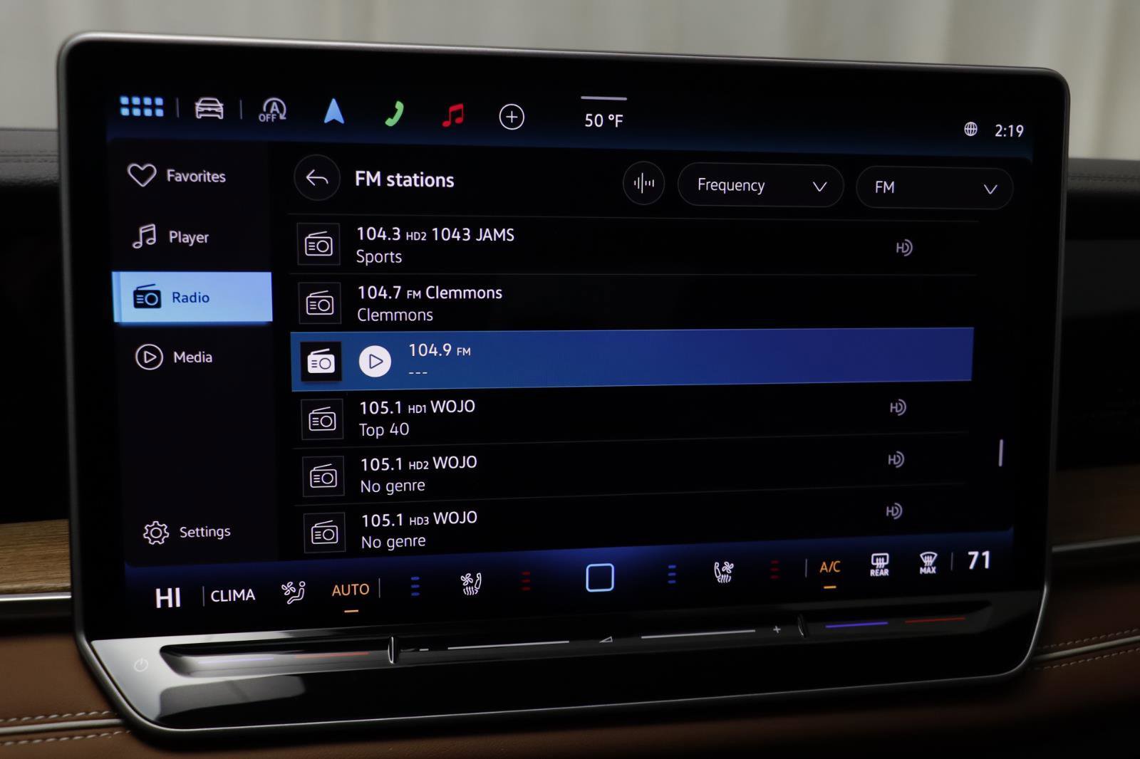 New 2026 Volkswagen Tiguan SEL R-Line image 9