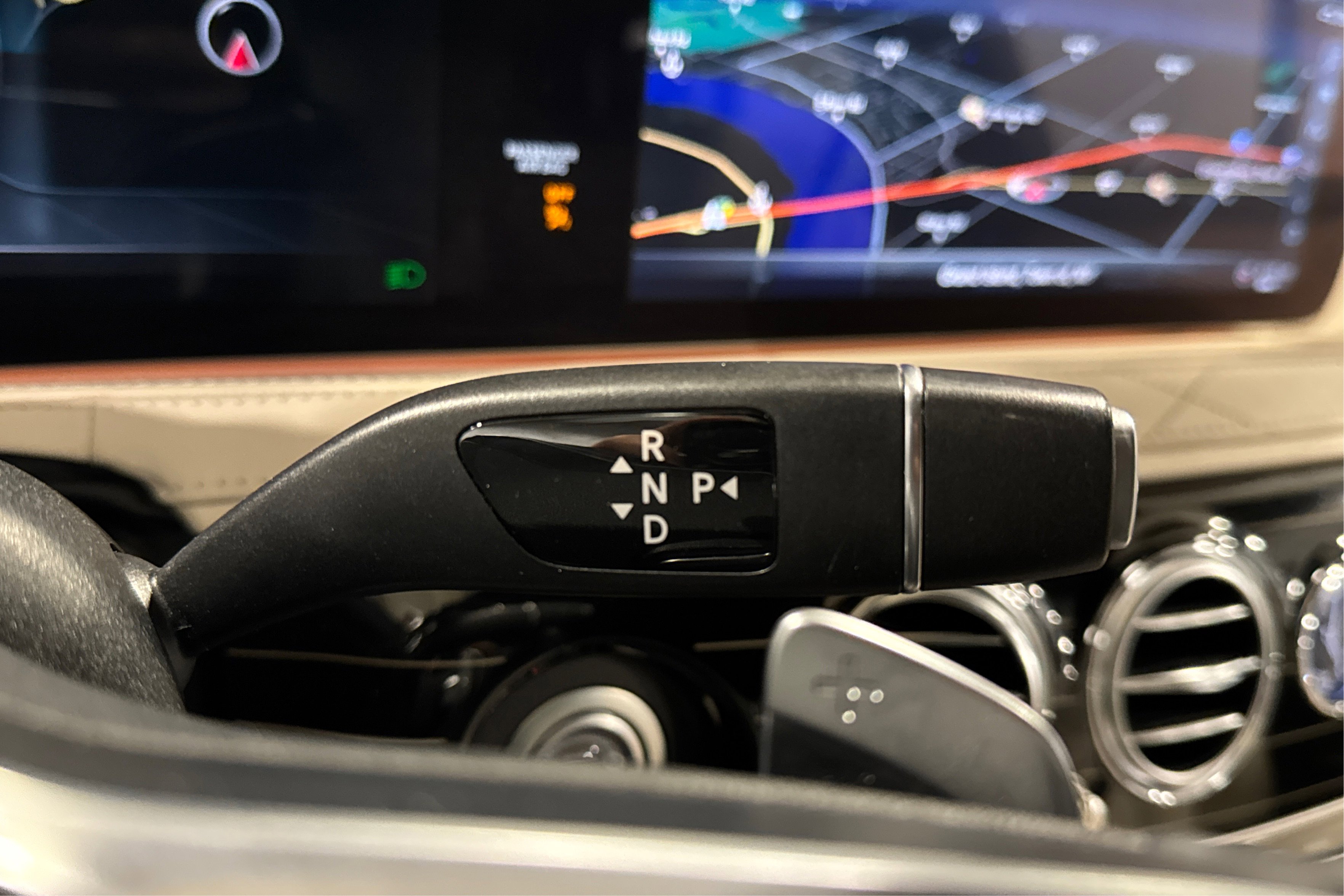 Used 2018 Mercedes-Benz S 560 S 560 AWD image 27