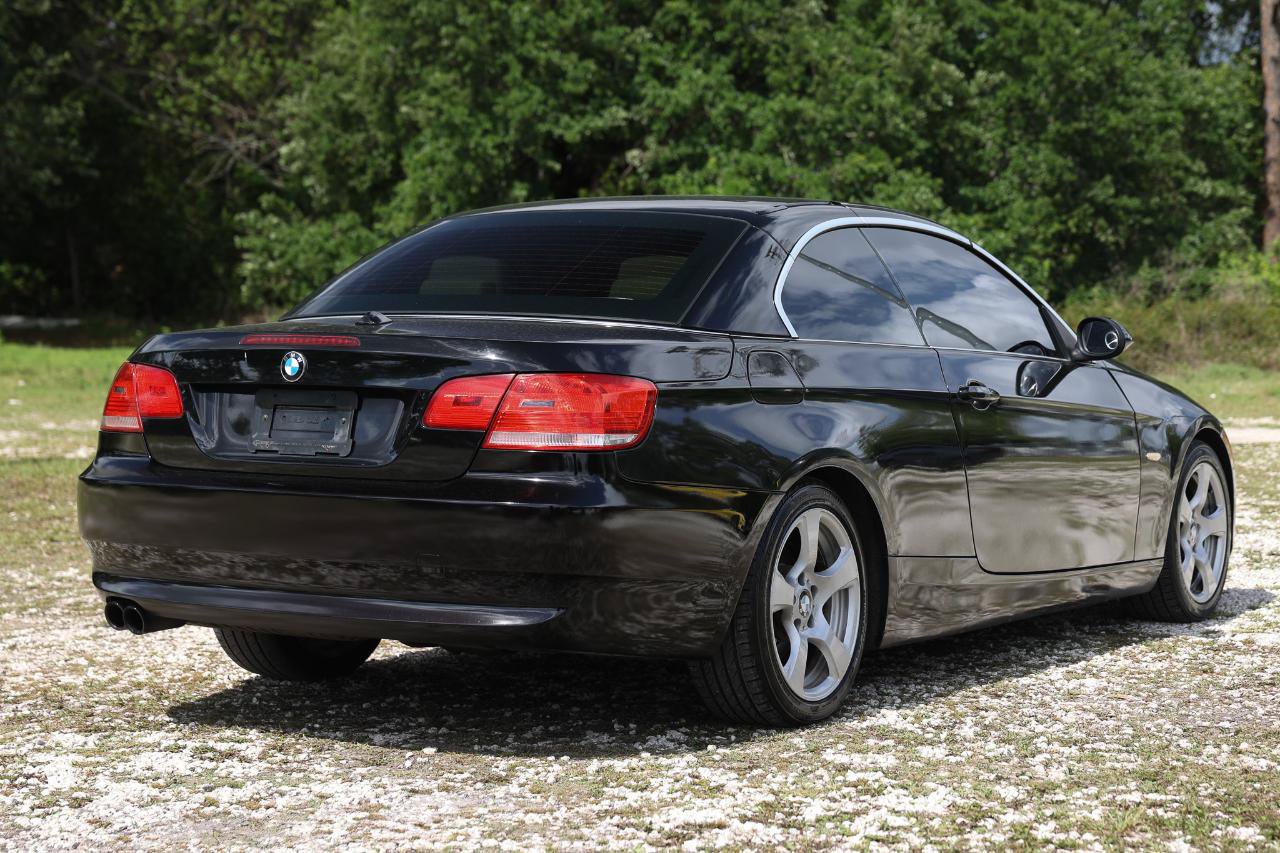 Used 2009 BMW 328i Convertible RWD image 11