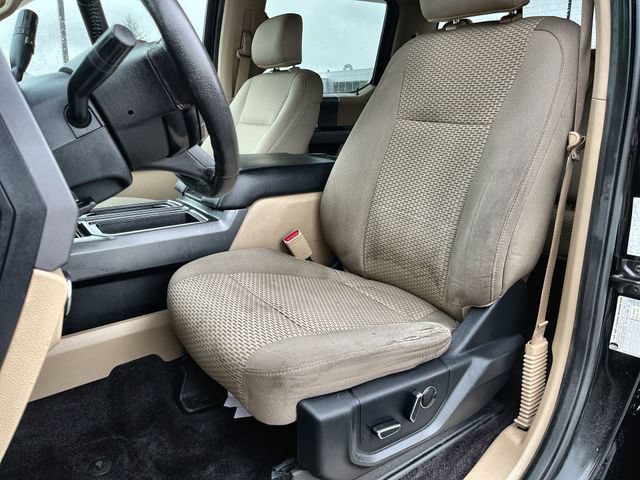 Used 2016 Ford F150 XLT w/ Equipment Group 302A Luxury AWD/4WD image 14