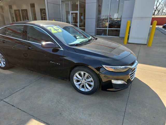 Used 2025 Chevrolet Malibu LT image 7