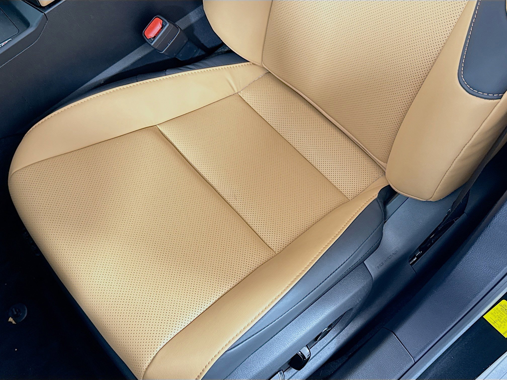 Used 2025 Lexus ES 300h w/ Premium Package image 21