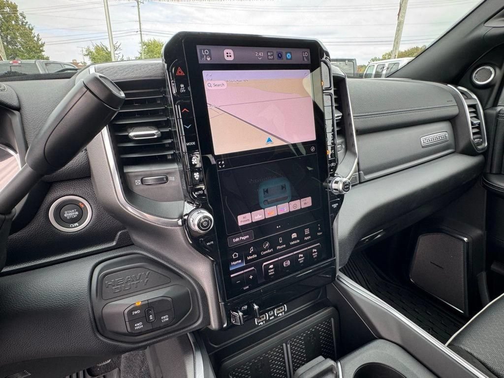 New 2026 RAM 2500 Laramie AWD/4WD image 28