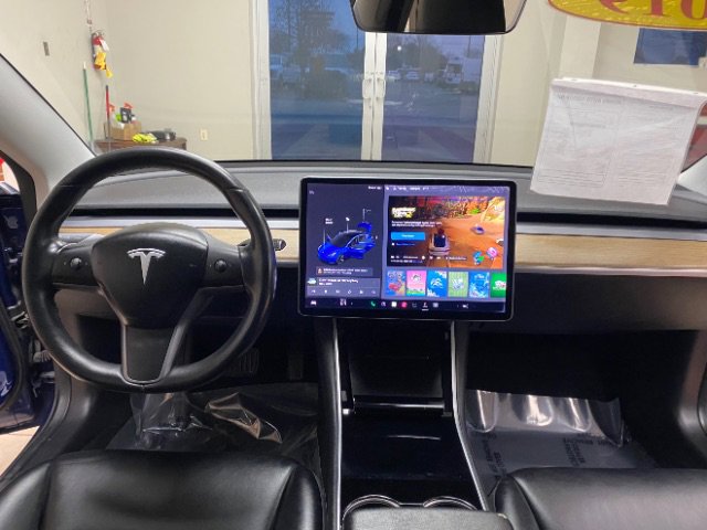 Used 2019 Tesla Model 3 Long Range image 21