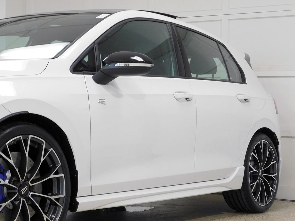 Used 2026 Volkswagen Golf AWD/4WD image 19