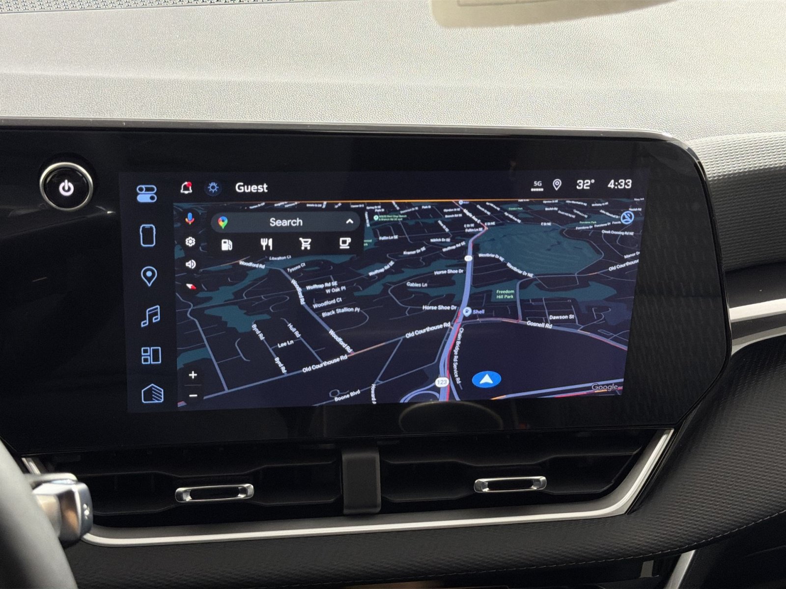 New 2027 Chevrolet Equinox LT FWD image 20