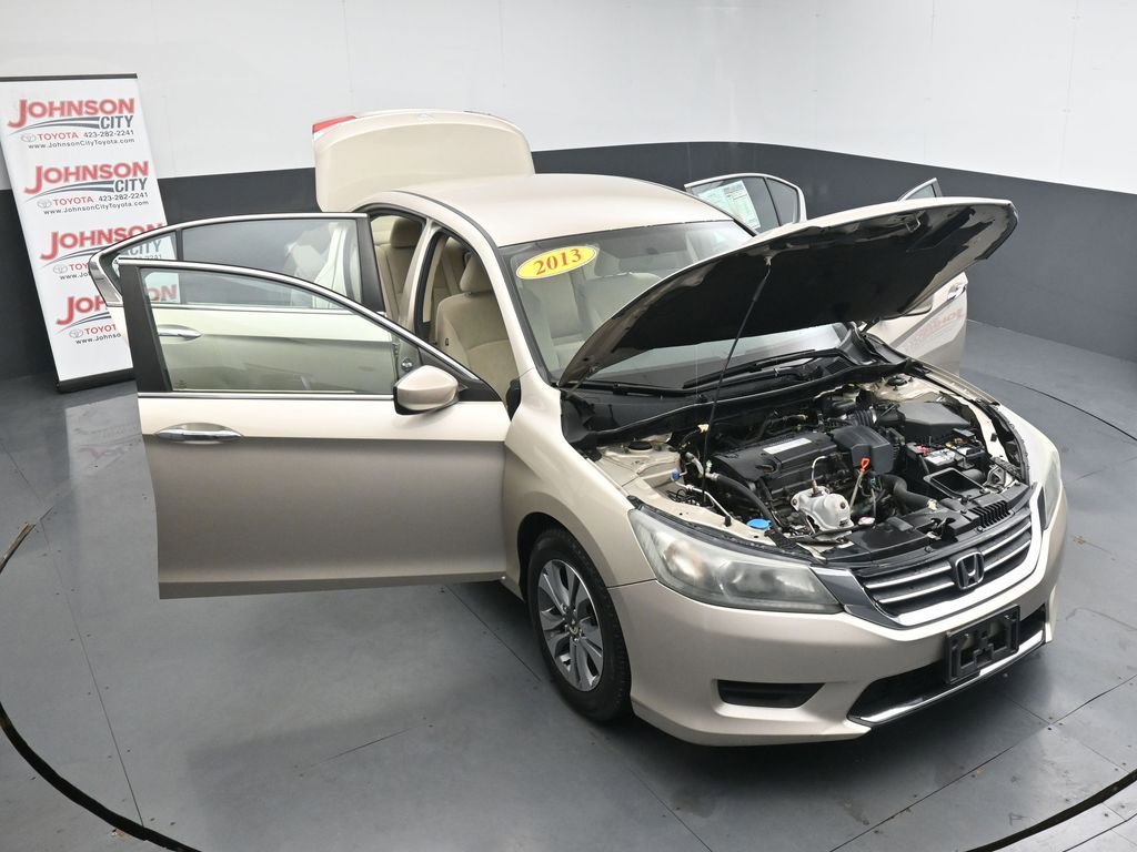 Used 2013 Honda Accord LX image 40