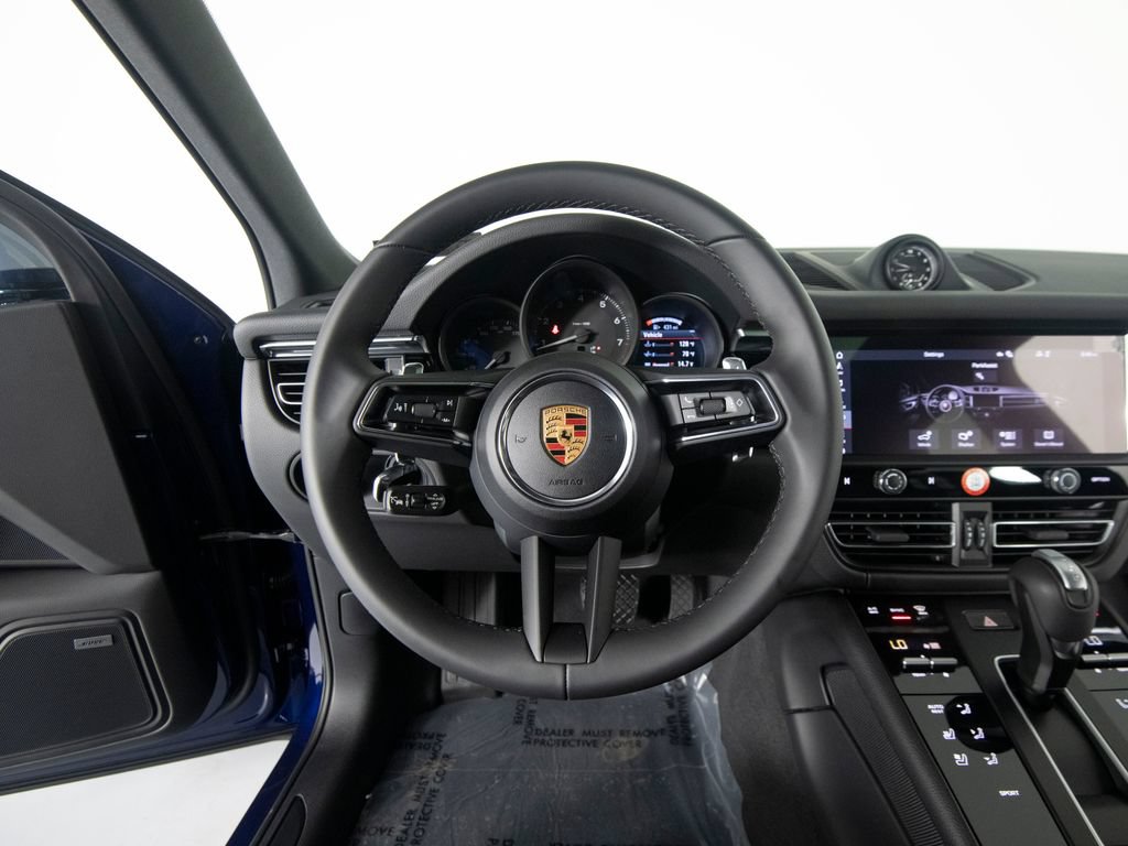 New 2026 Porsche Macan AWD/4WD image 17